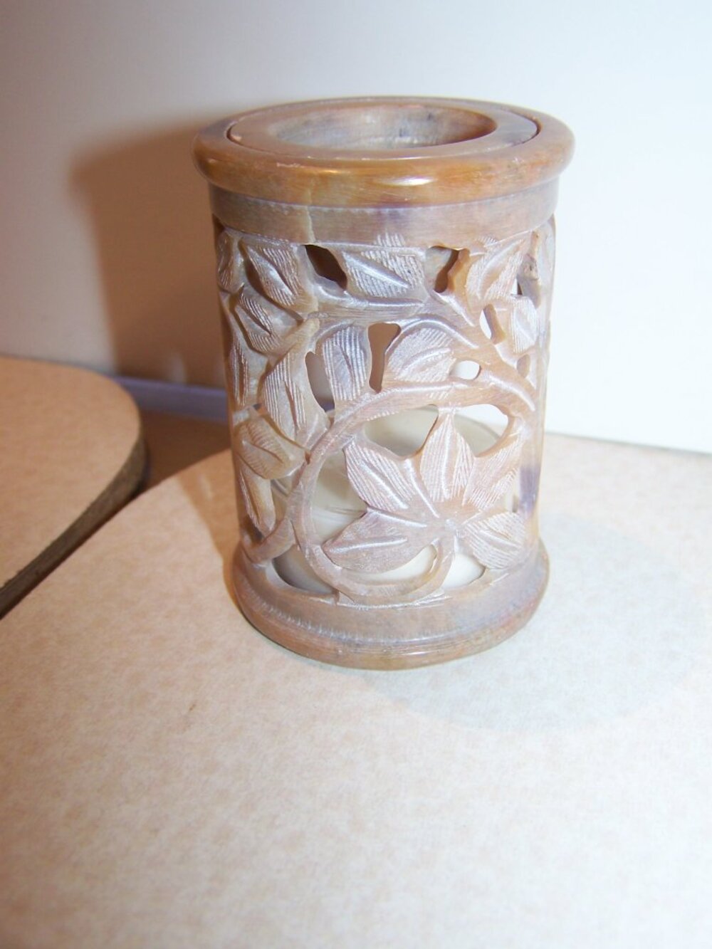 Wax Melt Warmer and Wax Melts Set - Sandalwood Patchouli - Picture 4 of 6